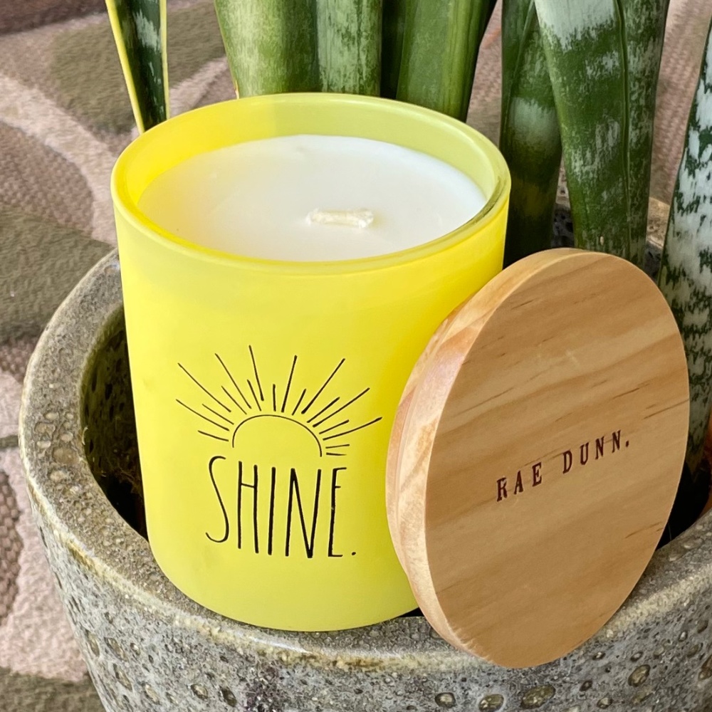 ☀️NEW☀️ Rae Dunn SHINE candle☀️ Host Pick